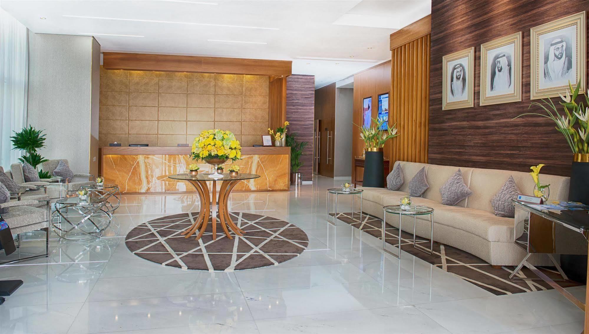 ทีอาร์วายพี บาย วินด์แฮม อาบู ดาบีซิตี เซ็นเตอร์ Hotel อาบูดาบี ภายนอก รูปภาพ